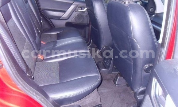 Nunua Ilio tumika Land Rover Freelander Nyekundu Gari ndani ya Gweru nchini Midlands Nunua Ilio tumika Land Rover Freelander Nyekundu Gari ndani ya Gweru nchini Midlands