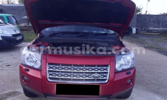 Nunua Ilio tumika Land Rover Freelander Nyekundu Gari ndani ya Gweru nchini Midlands Nunua Ilio tumika Land Rover Freelander Nyekundu Gari ndani ya Gweru nchini Midlands