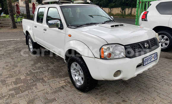 Acheter Occasion Voiture Nissan NP 300 Blanc à Beitbridge, Matabeleland South Acheter Occasion Voiture Nissan NP 300 Blanc à Beitbridge, Matabeleland South