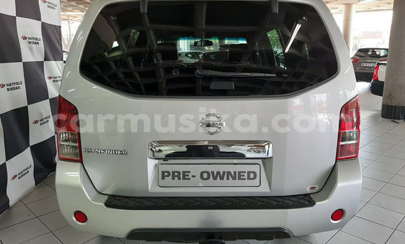 Tenga Tsaru Nissan Pathfinder Sirivha Mota in Beitbridge in Matabeleland South Tenga Tsaru Nissan Pathfinder Sirivha Mota in Beitbridge in Matabeleland South