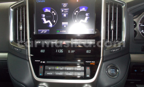 Acheter Occasion Voiture Toyota Land Cruiser Gris à Beitbridge, Matabeleland South Acheter Occasion Voiture Toyota Land Cruiser Gris à Beitbridge, Matabeleland South