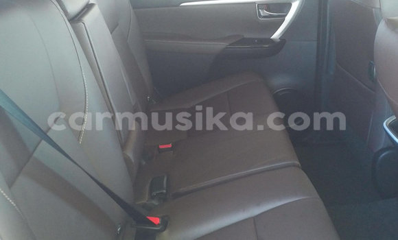 Acheter Occasion Voiture Toyota Fortuner Blanc à Beitbridge, Matabeleland South Acheter Occasion Voiture Toyota Fortuner Blanc à Beitbridge, Matabeleland South