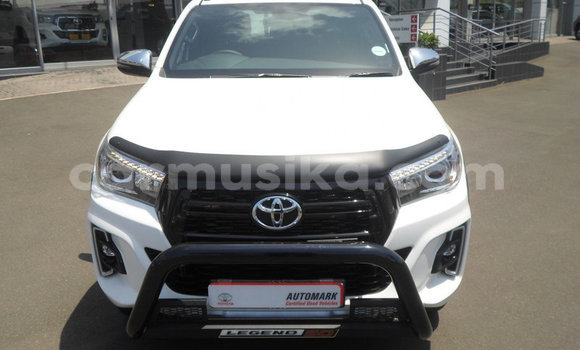 Acheter Occasion Voiture Toyota Hilux Blanc à Beitbridge, Matabeleland South Acheter Occasion Voiture Toyota Hilux Blanc à Beitbridge, Matabeleland South
