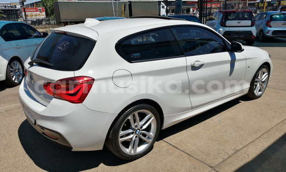 Nunua Ilio tumika BMW 1er Nyeupe Gari ndani ya Beitbridge nchini Matabeleland Kusini Nunua Ilio tumika BMW 1er Nyeupe Gari ndani ya Beitbridge nchini Matabeleland Kusini