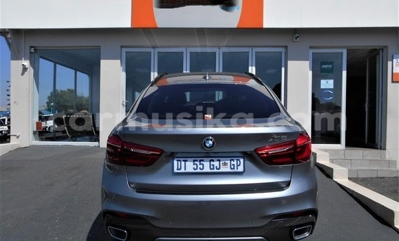 Acheter Occasion Voiture BMW X6 Gris à Beitbridge, Matabeleland South Acheter Occasion Voiture BMW X6 Gris à Beitbridge, Matabeleland South
