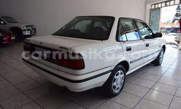 Acheter Occasion Voiture Toyota Corolla Blanc à Beitbridge, Matabeleland South Acheter Occasion Voiture Toyota Corolla Blanc à Beitbridge, Matabeleland South