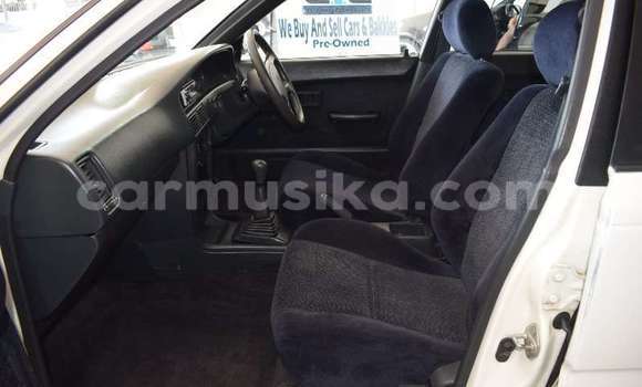 Acheter Occasion Voiture Toyota Corolla Blanc à Beitbridge, Matabeleland South Acheter Occasion Voiture Toyota Corolla Blanc à Beitbridge, Matabeleland South