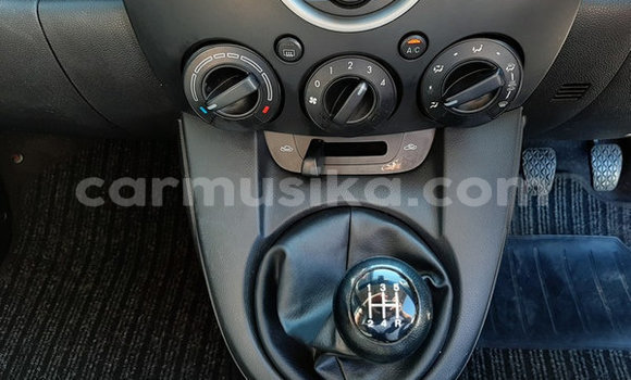 Acheter Occasion Voiture Mazda 2 Rouge à Beitbridge, Matabeleland South Acheter Occasion Voiture Mazda 2 Rouge à Beitbridge, Matabeleland South