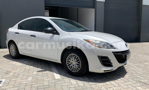 Acheter Occasion Voiture Mazda 3 Blanc à Beitbridge, Matabeleland South Acheter Occasion Voiture Mazda 3 Blanc à Beitbridge, Matabeleland South