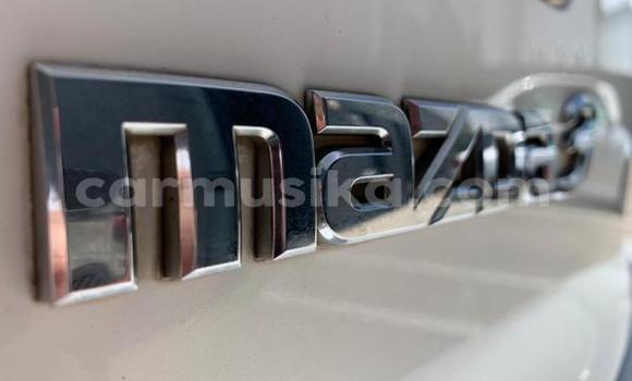 Acheter Occasion Voiture Mazda 3 Blanc à Beitbridge, Matabeleland South Acheter Occasion Voiture Mazda 3 Blanc à Beitbridge, Matabeleland South