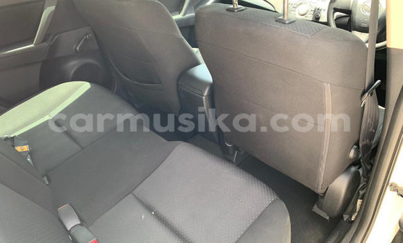 Acheter Occasion Voiture Mazda 3 Blanc à Beitbridge, Matabeleland South Acheter Occasion Voiture Mazda 3 Blanc à Beitbridge, Matabeleland South