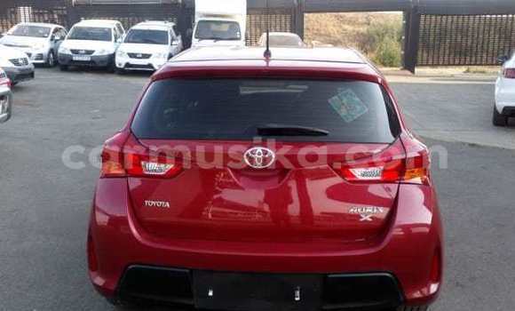 Acheter Occasion Voiture Toyota Auris Rouge à Marondera, Mashonaland East Acheter Occasion Voiture Toyota Auris Rouge à Marondera, Mashonaland East