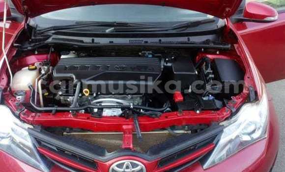 Acheter Occasion Voiture Toyota Auris Rouge à Marondera, Mashonaland East Acheter Occasion Voiture Toyota Auris Rouge à Marondera, Mashonaland East