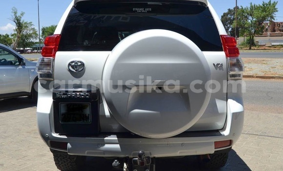 Tenga Tsaru Toyota Prado Chena Mota in Beitbridge in Matabeleland South Tenga Tsaru Toyota Prado Chena Mota in Beitbridge in Matabeleland South