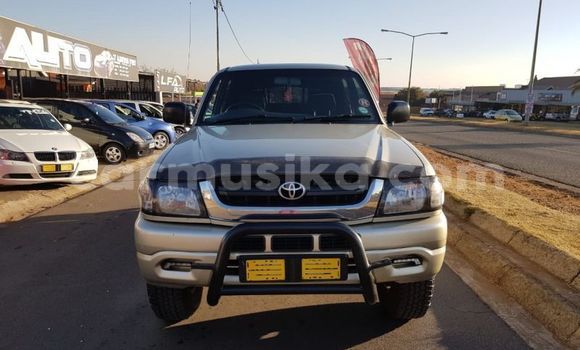 Acheter Occasion Voiture Toyota Highlander Marron à Beitbridge, Matabeleland South Acheter Occasion Voiture Toyota Highlander Marron à Beitbridge, Matabeleland South