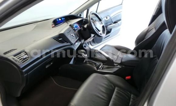 Tenga Tsaru Honda Civic Zvimwe Mota in Beitbridge in Matabeleland South Tenga Tsaru Honda Civic Zvimwe Mota in Beitbridge in Matabeleland South