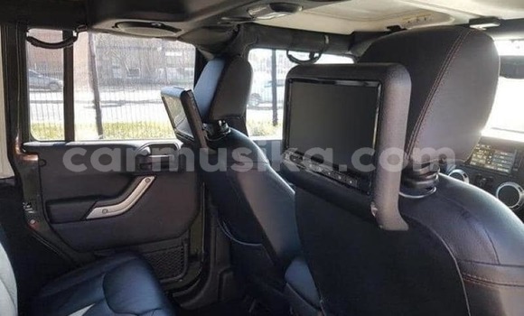 Acheter Occasion Voiture Jeep Wrangler Vert à Beitbridge, Matabeleland South Acheter Occasion Voiture Jeep Wrangler Vert à Beitbridge, Matabeleland South