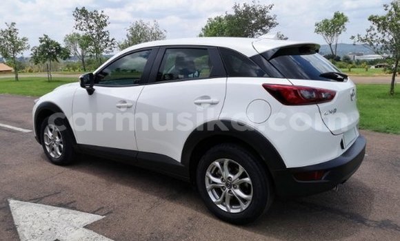 Acheter Occasion Voiture Mazda CX-3 Blanc à Beitbridge, Matabeleland South Acheter Occasion Voiture Mazda CX-3 Blanc à Beitbridge, Matabeleland South