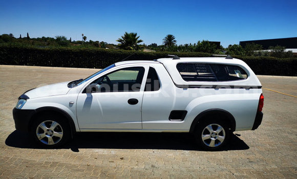 Acheter Occasion Voiture Opel Corsa Blanc à Beitbridge, Matabeleland South Acheter Occasion Voiture Opel Corsa Blanc à Beitbridge, Matabeleland South