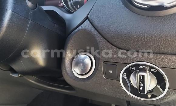 Acheter Occasion Voiture Mercedes‒Benz GLA-klasse Blanc à Beitbridge, Matabeleland South Acheter Occasion Voiture Mercedes‒Benz GLA-klasse Blanc à Beitbridge, Matabeleland South