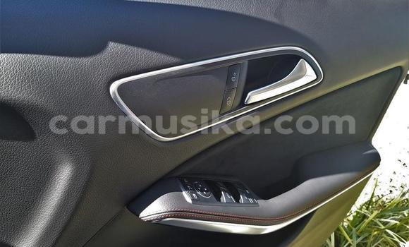 Acheter Occasion Voiture Mercedes‒Benz GLA-klasse Blanc à Beitbridge, Matabeleland South Acheter Occasion Voiture Mercedes‒Benz GLA-klasse Blanc à Beitbridge, Matabeleland South