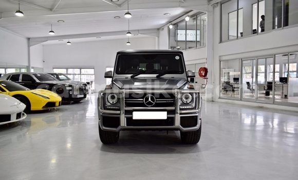 Tenga Tsaru Mercedes‒Benz A-klasse AMG Sirivha Mota in Beitbridge in Matabeleland South Tenga Tsaru Mercedes‒Benz A-klasse AMG Sirivha Mota in Beitbridge in Matabeleland South