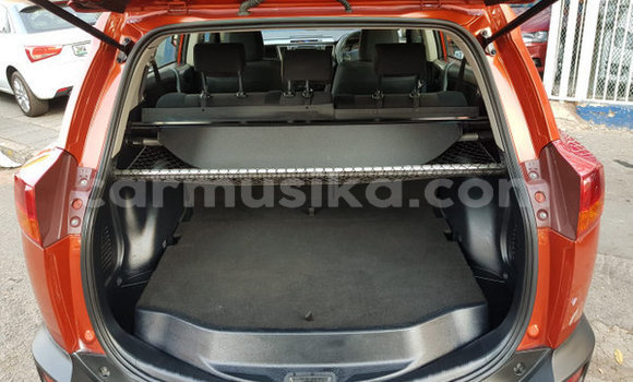 Acheter Occasion Voiture Toyota RAV4 Rouge à Beitbridge, Matabeleland South Acheter Occasion Voiture Toyota RAV4 Rouge à Beitbridge, Matabeleland South