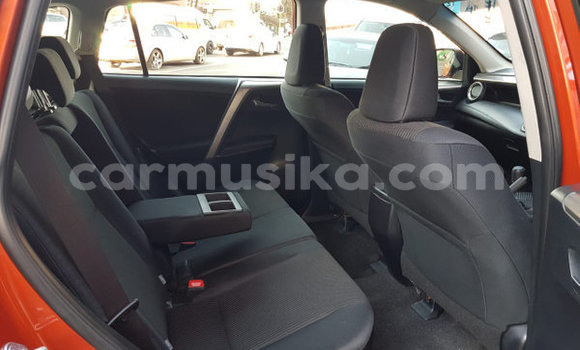 Acheter Occasion Voiture Toyota RAV4 Rouge à Beitbridge, Matabeleland South Acheter Occasion Voiture Toyota RAV4 Rouge à Beitbridge, Matabeleland South