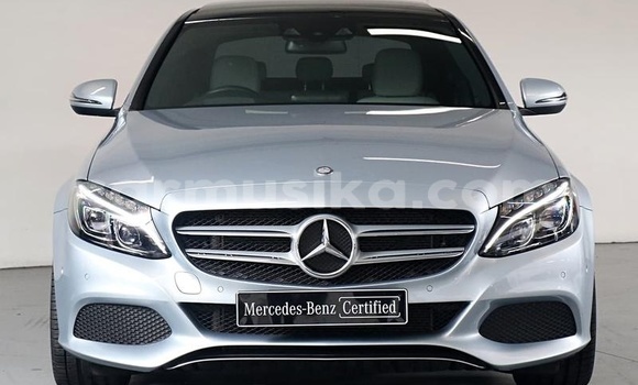 Tenga Tsaru Mercedes‒Benz C–Class Sirivha Mota in Beitbridge in Matabeleland South Tenga Tsaru Mercedes‒Benz C–Class Sirivha Mota in Beitbridge in Matabeleland South