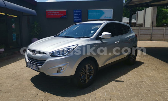 Tenga Tsaru Hyundai ix35 Sirivha Mota in Beitbridge in Matabeleland South Tenga Tsaru Hyundai ix35 Sirivha Mota in Beitbridge in Matabeleland South