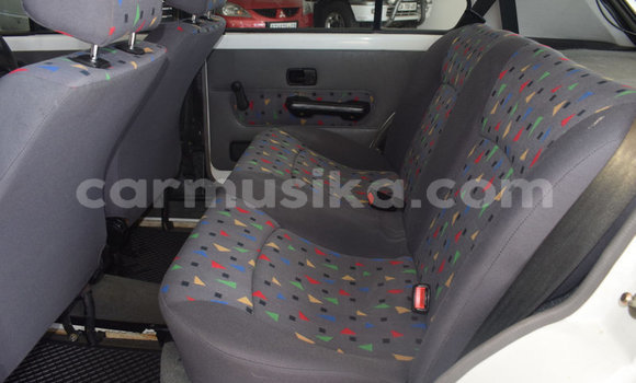 Acheter Occasion Voiture Volkswagen Golf Blanc à Beitbridge, Matabeleland South Acheter Occasion Voiture Volkswagen Golf Blanc à Beitbridge, Matabeleland South