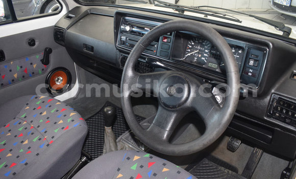 Acheter Occasion Voiture Volkswagen Golf Blanc à Beitbridge, Matabeleland South Acheter Occasion Voiture Volkswagen Golf Blanc à Beitbridge, Matabeleland South