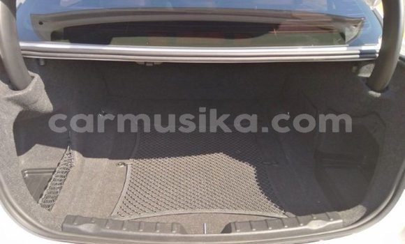 Nunua Ilio tumika BMW 3–Series Nyeupe Gari ndani ya Beitbridge nchini Matabeleland Kusini Nunua Ilio tumika BMW 3–Series Nyeupe Gari ndani ya Beitbridge nchini Matabeleland Kusini