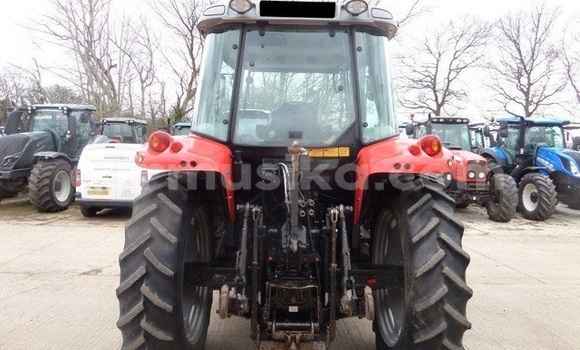 Nunua Ilio tumika Man Silent Nyekundu Lori ndani ya Beitbridge nchini Matabeleland Kusini Nunua Ilio tumika Man Silent Nyekundu Lori ndani ya Beitbridge nchini Matabeleland Kusini