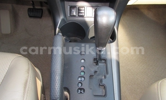 Nunua Ilio tumika Toyota RAV4 Nyekundu Gari ndani ya Belvedere nchini Harare Nunua Ilio tumika Toyota RAV4 Nyekundu Gari ndani ya Belvedere nchini Harare