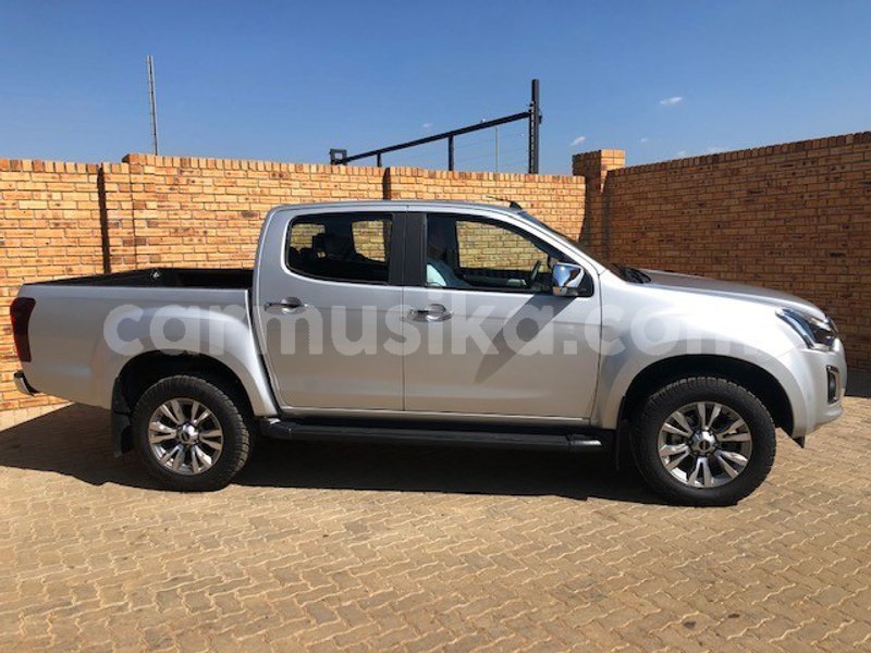 Big with watermark isuzu kb matabeleland south beitbridge 11014