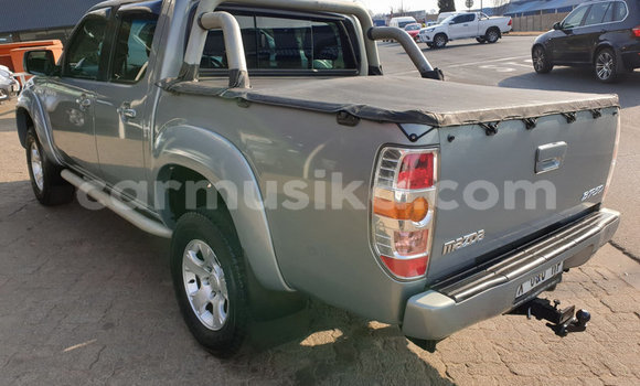Acheter Occasion Voiture Mazda BT-50 Blanc à Beitbridge, Matabeleland South Acheter Occasion Voiture Mazda BT-50 Blanc à Beitbridge, Matabeleland South