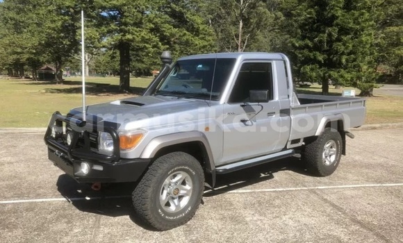 Tenga Tsaru Toyota Land Cruiser Sirivha Mota in Beitbridge in Matabeleland South Tenga Tsaru Toyota Land Cruiser Sirivha Mota in Beitbridge in Matabeleland South