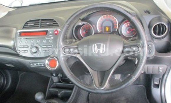 Nunua Ilio tumika Honda Fit Nyingine Gari ndani ya Beitbridge nchini Matabeleland Kusini Nunua Ilio tumika Honda Fit Nyingine Gari ndani ya Beitbridge nchini Matabeleland Kusini