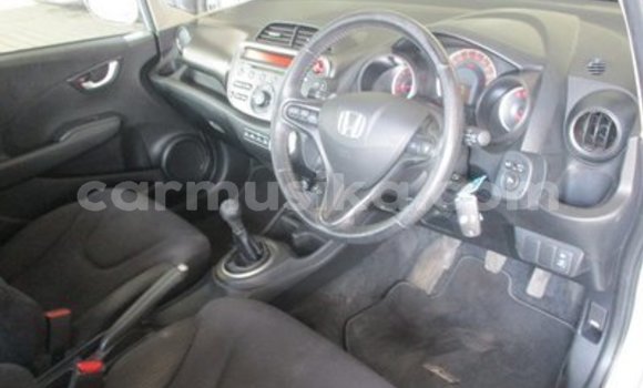 Nunua Ilio tumika Honda Fit Nyingine Gari ndani ya Beitbridge nchini Matabeleland Kusini Nunua Ilio tumika Honda Fit Nyingine Gari ndani ya Beitbridge nchini Matabeleland Kusini