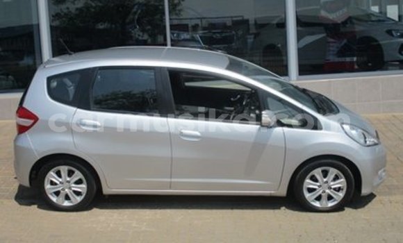 Nunua Ilio tumika Honda Fit Nyingine Gari ndani ya Beitbridge nchini Matabeleland Kusini Nunua Ilio tumika Honda Fit Nyingine Gari ndani ya Beitbridge nchini Matabeleland Kusini