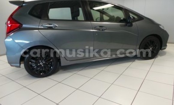 Buy Used Honda Fit Other Car in Beitbridge in Matabeleland South Buy Used Honda Fit Other Car in Beitbridge in Matabeleland South