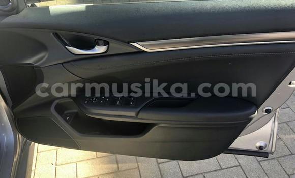 Buy Used Honda Civic Silver Car in Beitbridge in Matabeleland South Buy Used Honda Civic Silver Car in Beitbridge in Matabeleland South