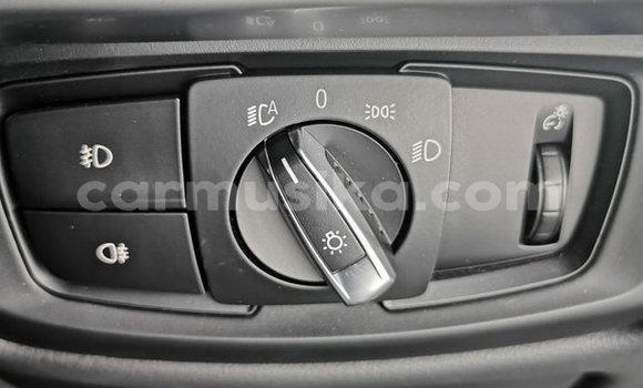 Nunua Ilio tumika BMW X6 Fedha Gari ndani ya Beitbridge nchini Matabeleland Kusini Nunua Ilio tumika BMW X6 Fedha Gari ndani ya Beitbridge nchini Matabeleland Kusini