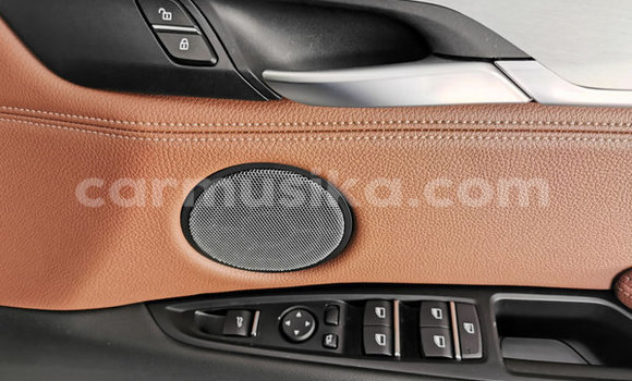 Nunua Ilio tumika BMW X6 Fedha Gari ndani ya Beitbridge nchini Matabeleland Kusini Nunua Ilio tumika BMW X6 Fedha Gari ndani ya Beitbridge nchini Matabeleland Kusini