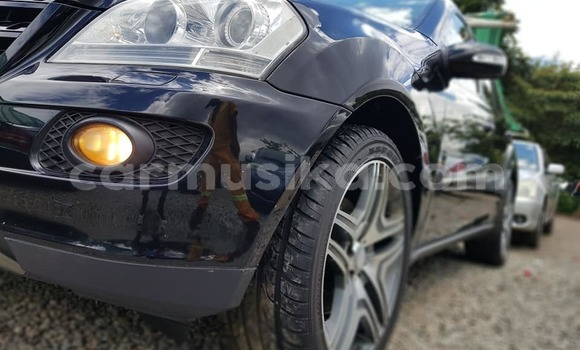 Acheter Occasion Voiture Mercedes‒Benz ML–Class Noir à Harare, Harare Acheter Occasion Voiture Mercedes‒Benz ML–Class Noir à Harare, Harare