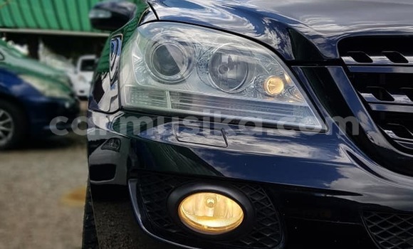 Acheter Occasion Voiture Mercedes‒Benz ML–Class Noir à Harare, Harare Acheter Occasion Voiture Mercedes‒Benz ML–Class Noir à Harare, Harare