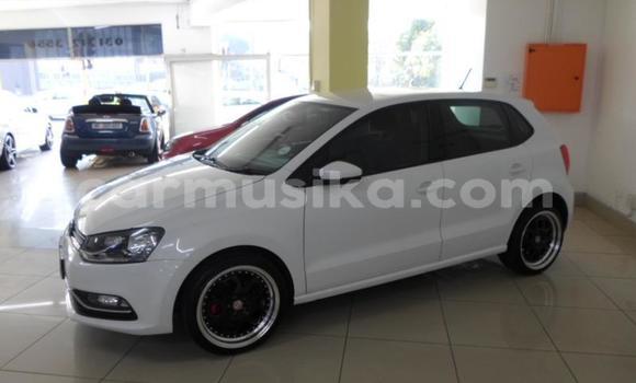 Buy Used Volkswagen Polo White Car in Beitbridge in Matabeleland South Buy Used Volkswagen Polo White Car in Beitbridge in Matabeleland South