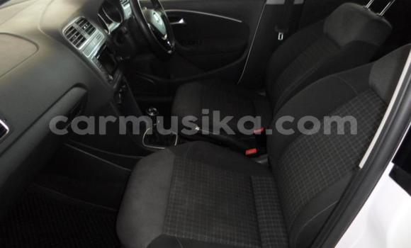 Buy Used Volkswagen Polo White Car in Beitbridge in Matabeleland South Buy Used Volkswagen Polo White Car in Beitbridge in Matabeleland South