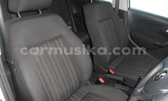 Buy Used Volkswagen Polo White Car in Beitbridge in Matabeleland South Buy Used Volkswagen Polo White Car in Beitbridge in Matabeleland South